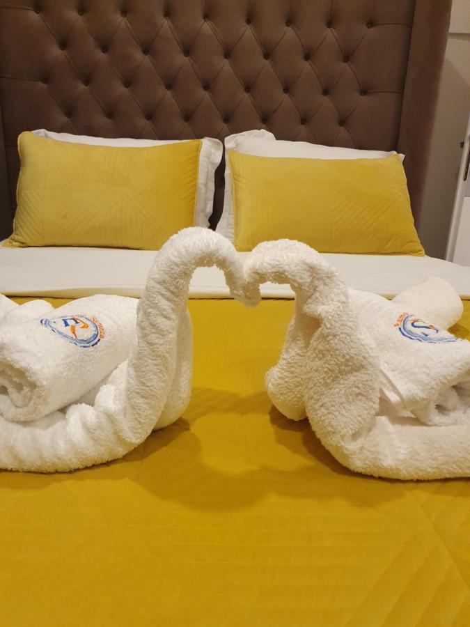 Hotel Ramo Saranda Exteriör bild