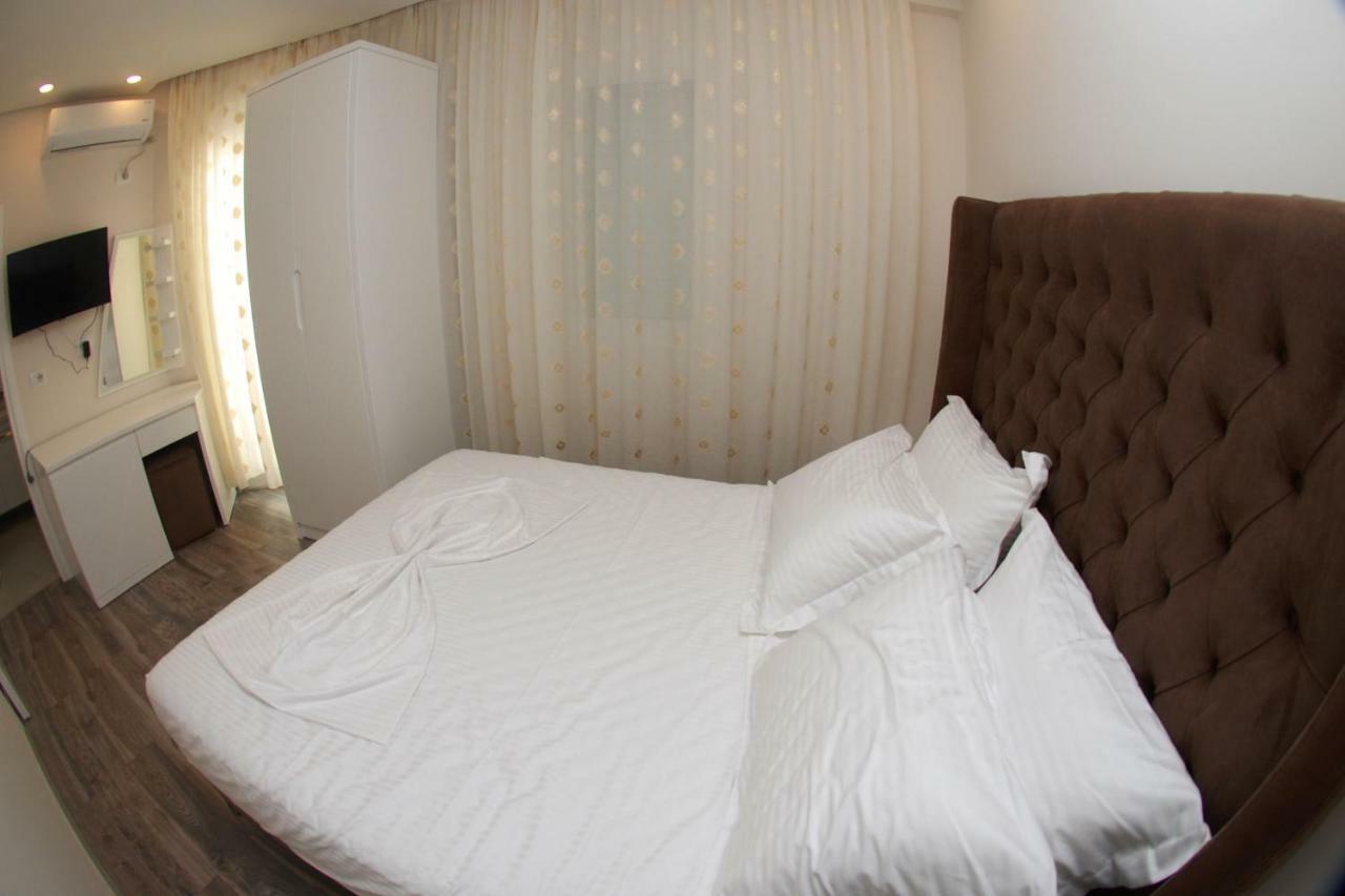 Hotel Ramo Saranda Exteriör bild