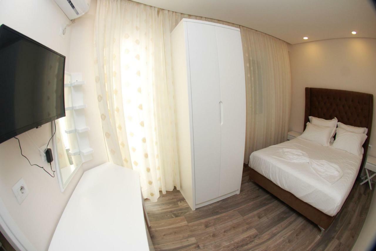 Hotel Ramo Saranda Exteriör bild